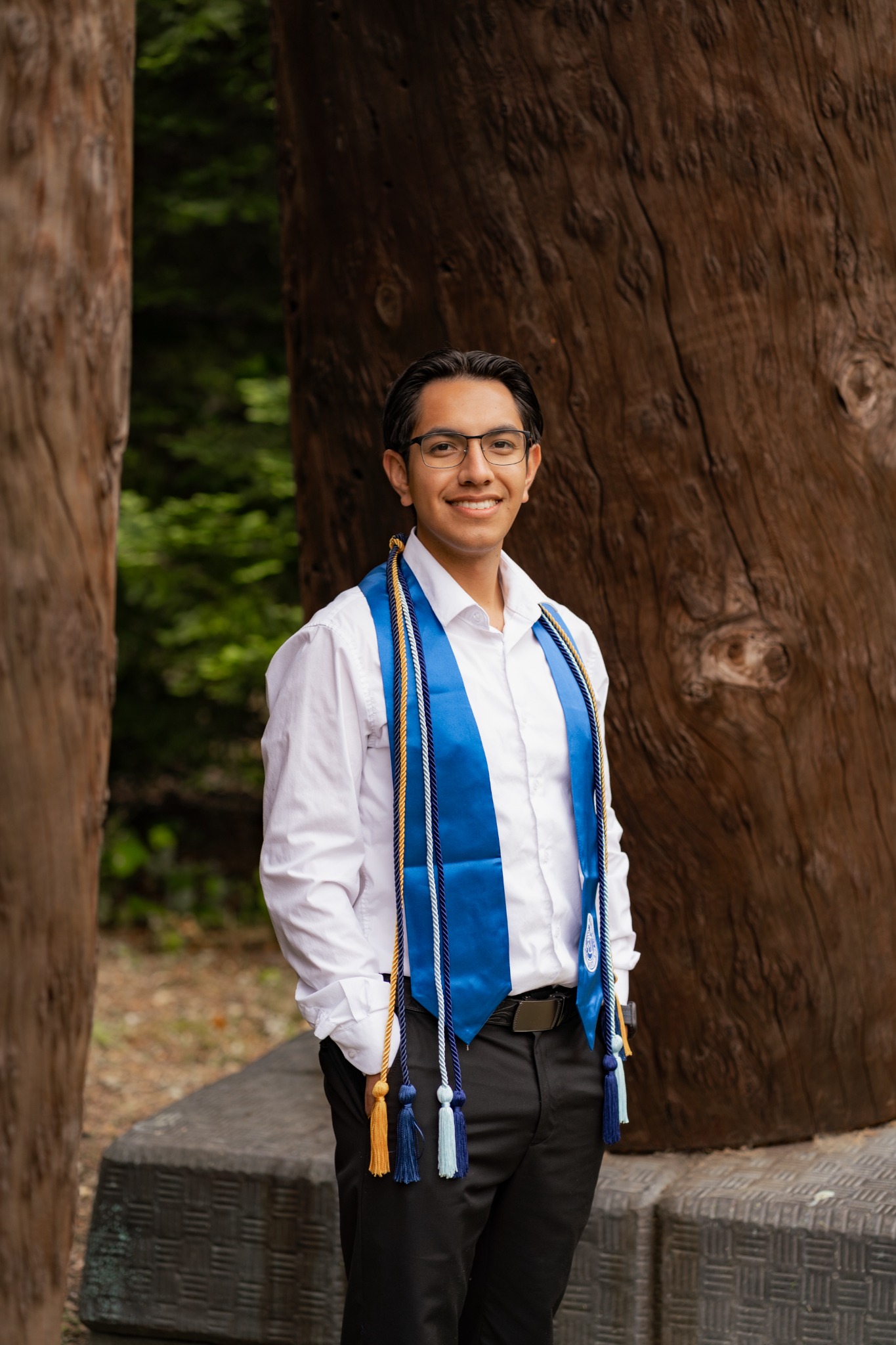 Juan Ali Ruiz Guzman graduation portrait